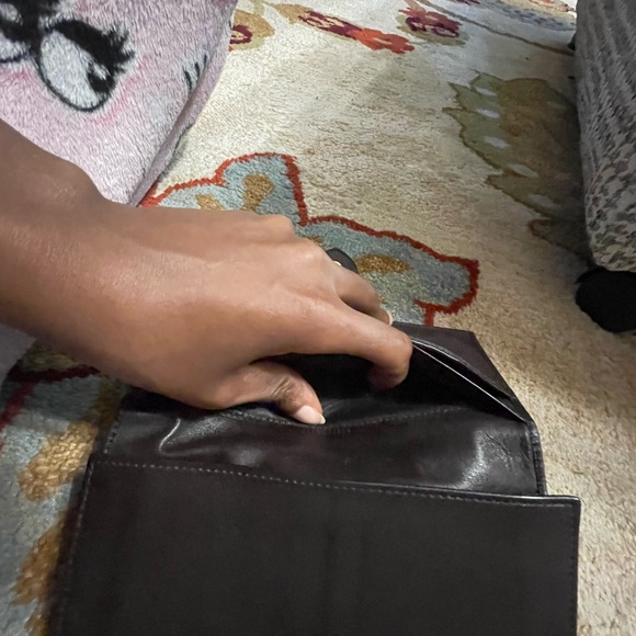 Authentic Gucci brown leather guccissima logo long around zip wallet - Picture 8 of 14